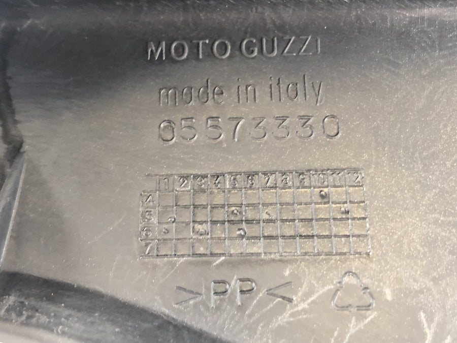 Moto Guzzi Norge 1200 [2006] - Carenagem traseira esquerda