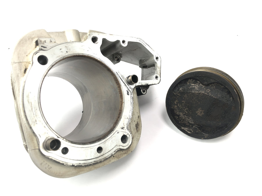 BMW R 1150 GS R21 [2002] – cilindro com pistão à esquerda