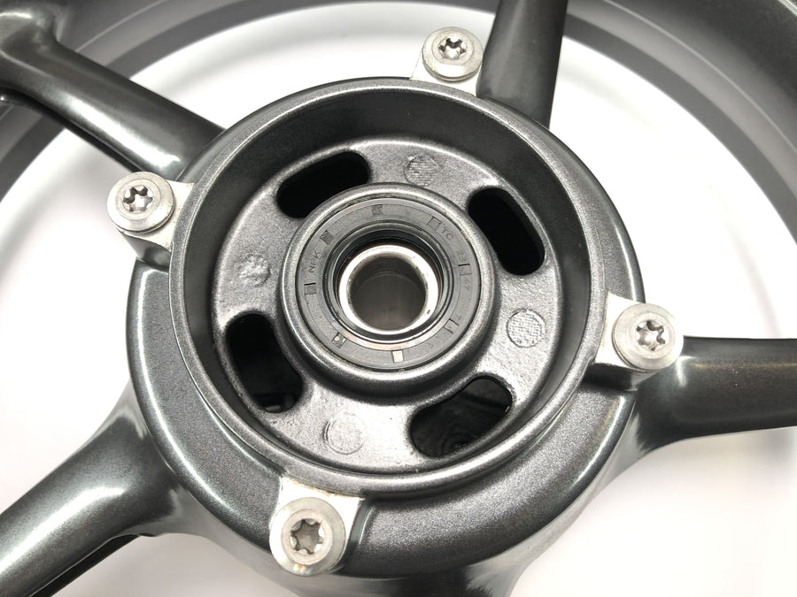 Triumph Street Triple R 675 D67LD [2010] - Hinterrad Rim Wheel Rad Pneus 5.5x17 "