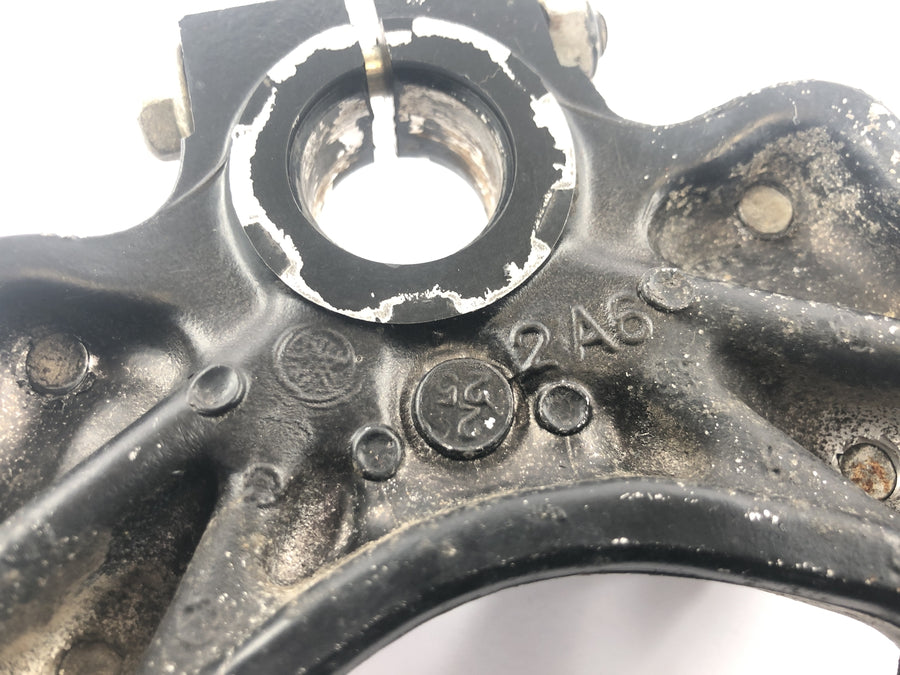 Yamaha DT 175 2K4 [1982] - Ponte do garfo braçadeira superior da cabeça de direção