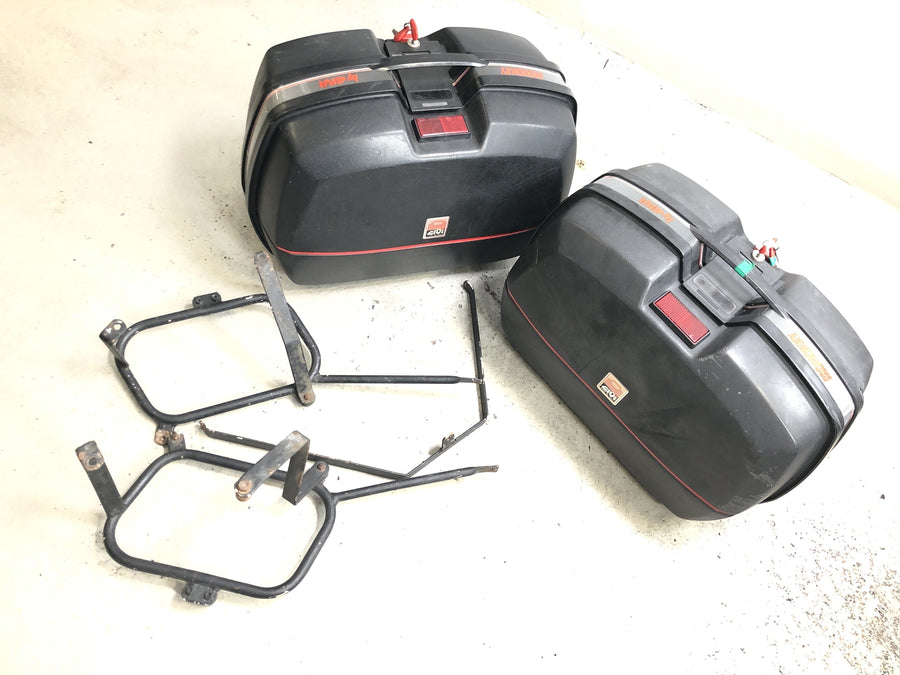 Honda XRV 750 Africa Twin RD04 [1990] - Conjunto de mala com porta e chave lateral GIVI Monokey