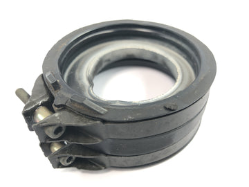 Yamaha MT 03 RM02 [2007] - Flange de borracha do adaptador de admissão do coletor de admissão