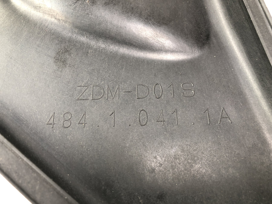 Ducati 999 H4 [2003] - Canal de investimento aéreo com um recipiente de Auagleich à esquerda