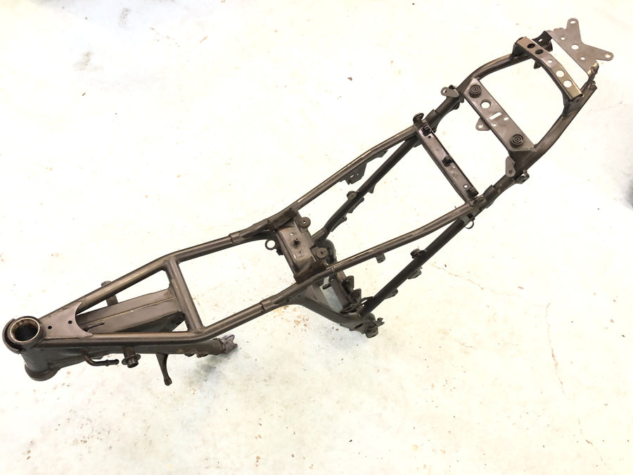 Yamaha XT 660 DM01 [2004] - Moldura com papéis