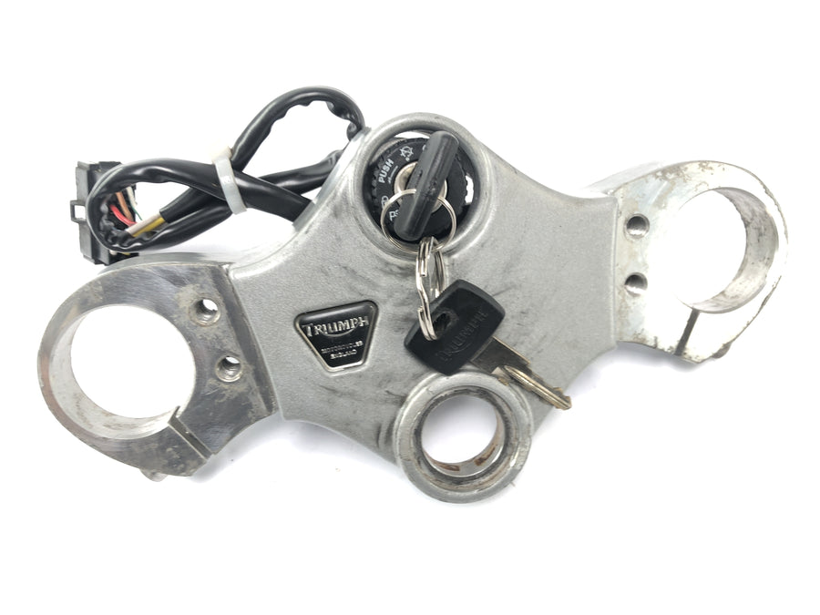 Triumph Sprint ST 1050 [2005] - Lock Set With Fork Bridge na trava do tanque superior
