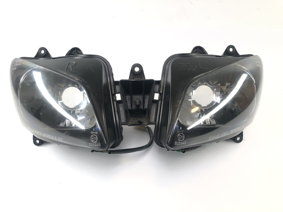 Yamaha Yzf R1 RN01 [1998] - Farol da luz da frente