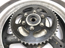 Suzuki GSX R 1100 GV73B [1990] - A borda da roda traseira na parte traseira com disco de freio e roda de corrente-5