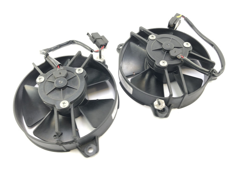 Aprilia RSV4 1000 [2010] - Conjunto de ventiladores do radiador