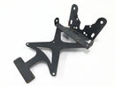 Yamaha YZF R1 RN09 [2003] - Placa do suporte do titular de características atrás-4