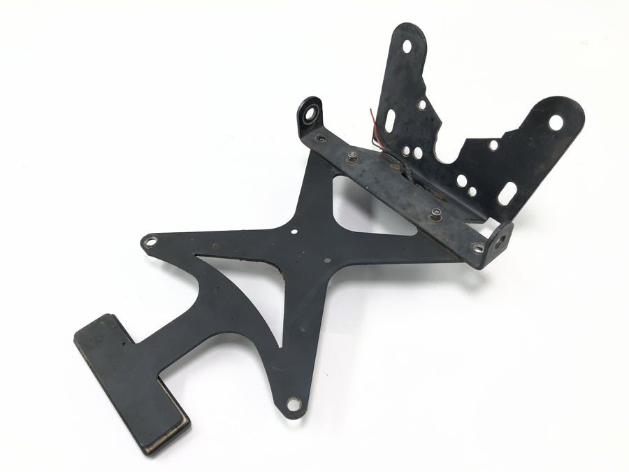 Yamaha YZF R1 RN09 [2003] - Placa do suporte do titular de características atrás