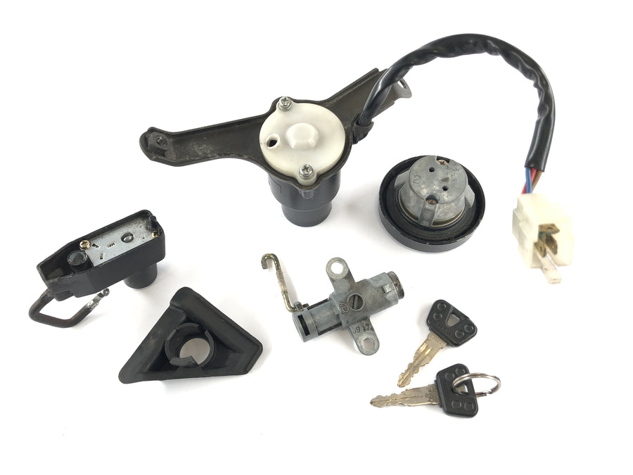 Yamaha v Max 1200 2WE [1996] - Locksmith preenchendo bloqueio de trava Helmschloss