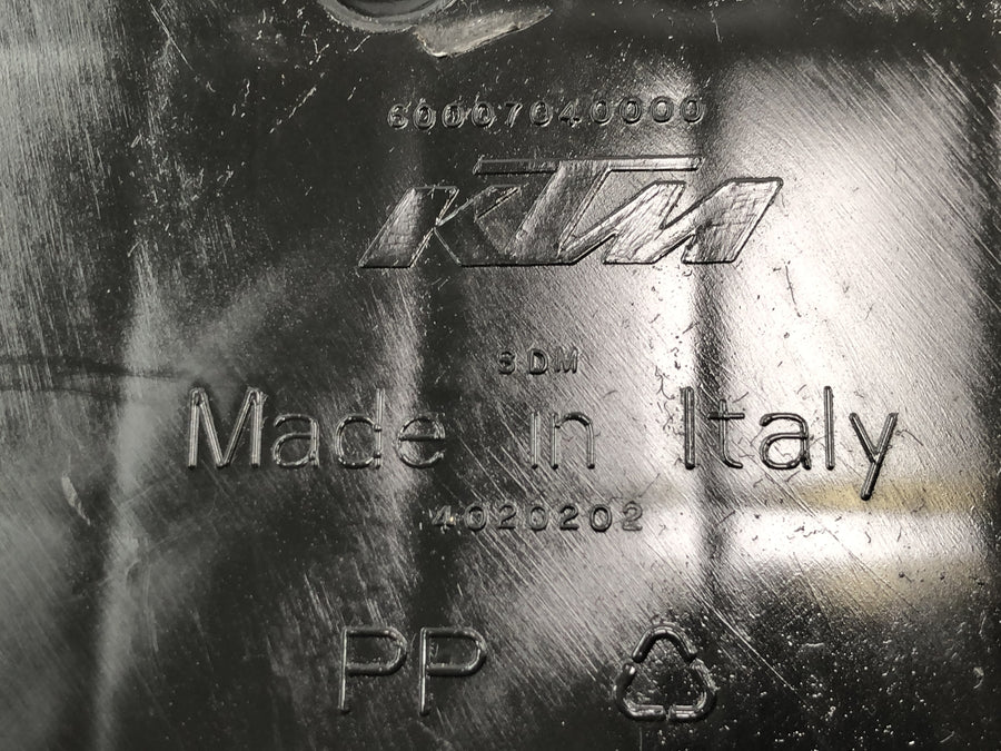 KTM 950 Adventure LC8 [2004] - Assento preto