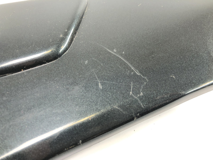 BMW K 1100 LT [1993] - Painel traseiro direito código de cores 679