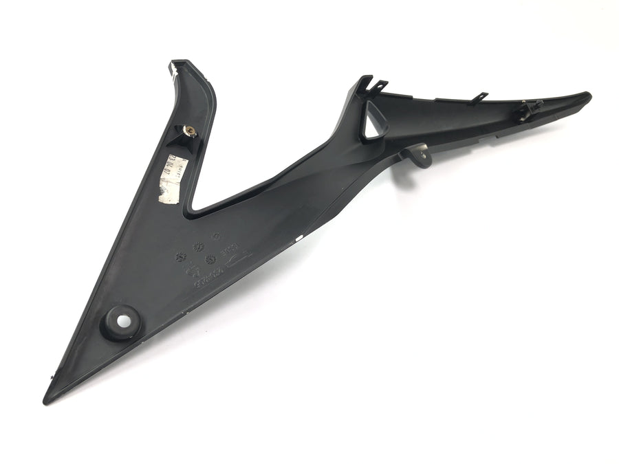 Triumph Speed Triple 1050 515NJ [2007] - Carenagem traseira lateral esquerda