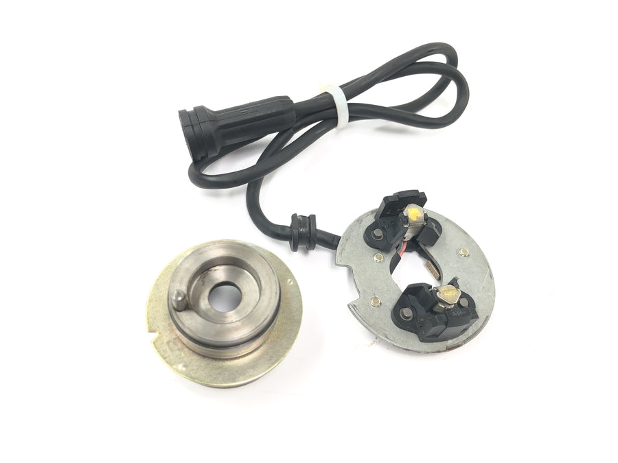 BMW K 1100 RS [1994] - Placa do sensor de ignição do gerador de pulsos de ignição Hall sender