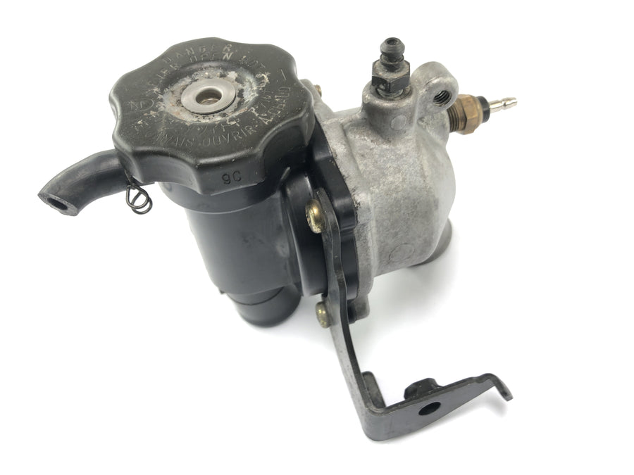 Kawasaki ZRX 1200 S ZRT20A [2002] - Habitação do termostato de termostato do refrigerante