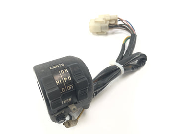 Yamaha XT 600 Z Ténéré 55W [1986] - Switch do guidão de ajuste do guidão à direita
