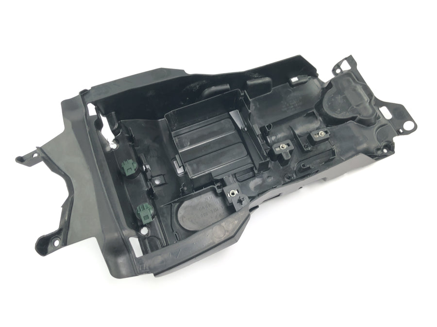 Honda CBR 1000 RR SC59 [2008] - Painel interno traseiro do para-lama traseiro