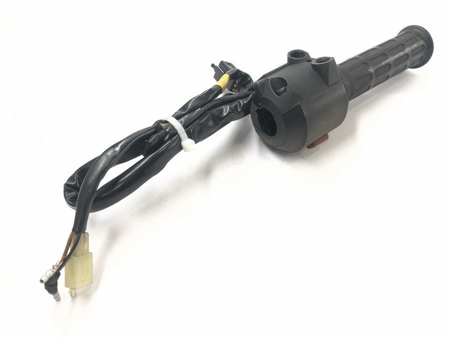 HONDA XBR 500 PC15 [1989] - interruptor do guidão de ajuste do guidão na alça do gás direito