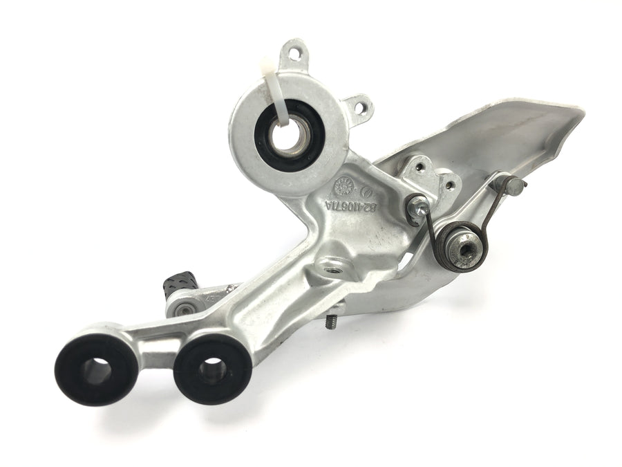 Ducati Monster SR2 800 M4 [2006] - Sistema de apoio para os pés apoio para os pés direito do motorista com pedal de freio
