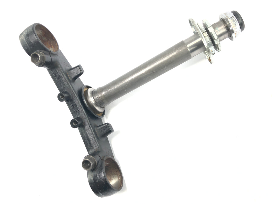 Honda VFR 800 FI RC46 [1999] - Ponte inferior do garfo, parte inferior da cabeça de direção, ponte da cabeça de direção