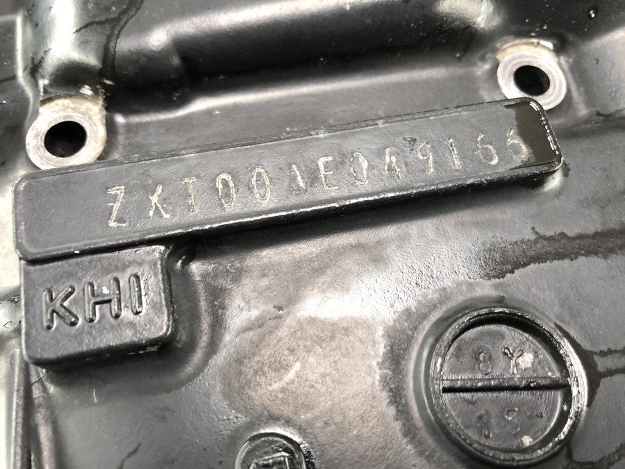 Kawasaki ZX -10 ZXT00B [1990] - Cabineiro de bloco de bloqueio de motor Cabineiro vazio