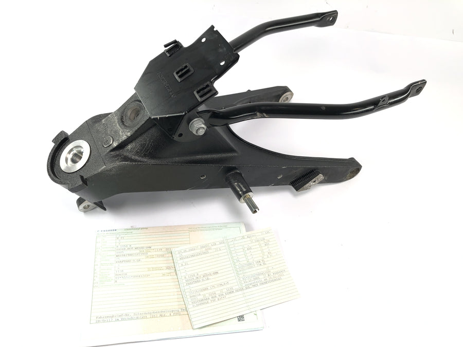 BMW R 1150 R R21 [2003] - quadro da cabeça da estrutura com papéis
