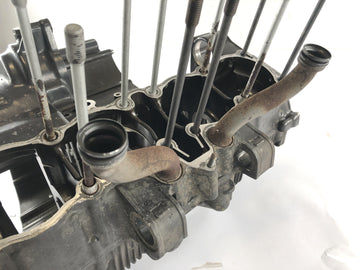 Suzuki Bandit 1200 GV75A [1998] - Motor Housing Casas vazias - 0