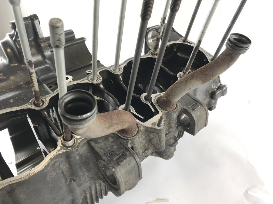 Suzuki Bandit 1200 GV75A [1998] - Motor Housing Casas vazias