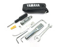 Yamaha WR 125 X DE07 [2010] - Conjunto de ferramentas de bolsa de ferramentas de bordo-2