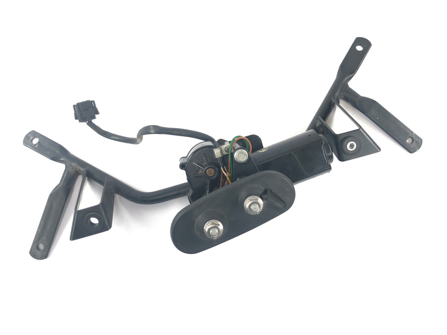BMW C1 125 [2002] - acionamento do motor do limpador de para-brisa com suporte