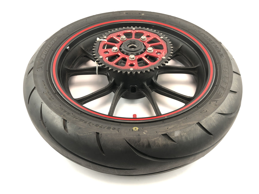 SWM SM 125 R [2018] - Roda traseira roda completa com roda de corrente