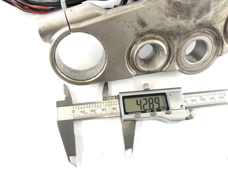 Suzuki GSF 1200 S Bandit WVA9 [2003] - Locksmith com o Fork Bridge acima da trava de bloqueio de ignição Lock