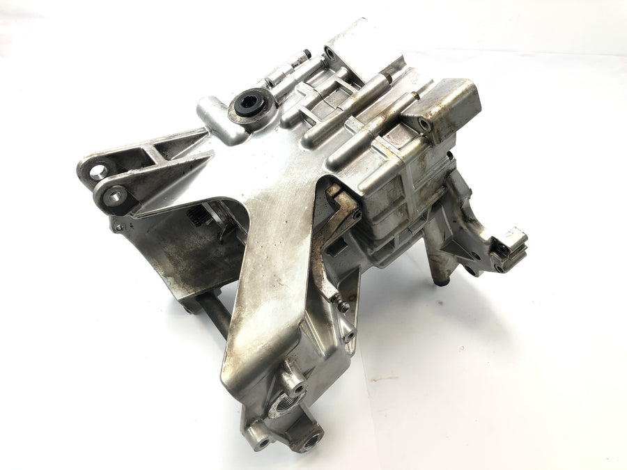 BMW R 1150 GS R21 [2002] - Rosca do braço oscilante da transmissão com defeito