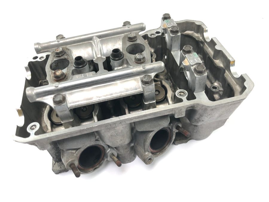 Honda VFR 800 FI RC46 [1999] - guia de válvula de assento de válvula de trem de válvula de cabeça de cilindro traseira