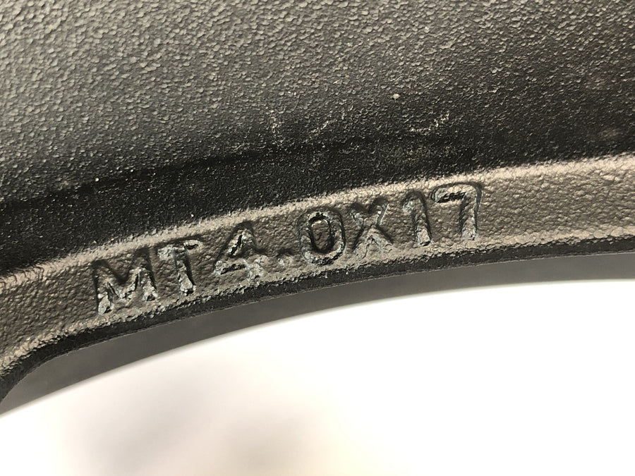 SWM SM 125 R [2018] - Roda traseira roda completa com roda de corrente