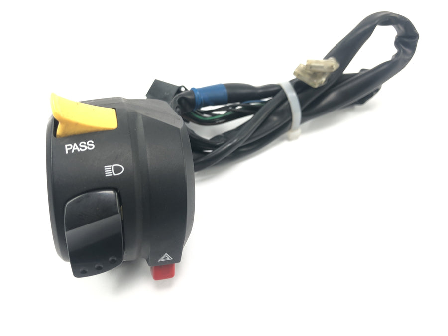 Suzuki GSF 1250 SA Bandit WVCH [2007] - Luz de encaixe do interruptor esquerdo do guiador