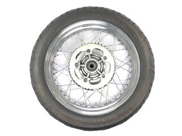 Triumph Bonneville T100 986MF [2012] - Roda traseira com raios de 3,50 x 17"