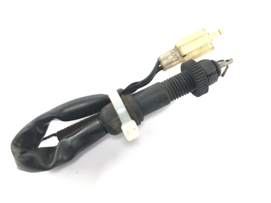 Honda ST 1100 SC26 Pan European [1990] - Interruptor da luz do freio traseiro freio de pé