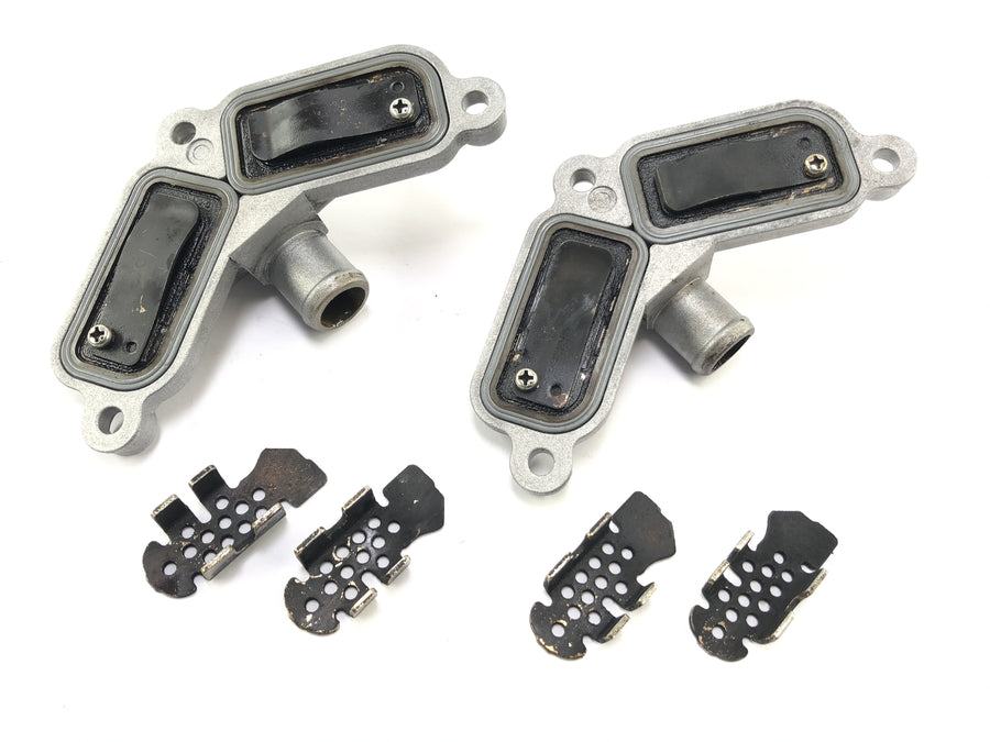 Aprilia RSV4 1000 [2010] - Conjunto de cabeças do cilindro de ventilação