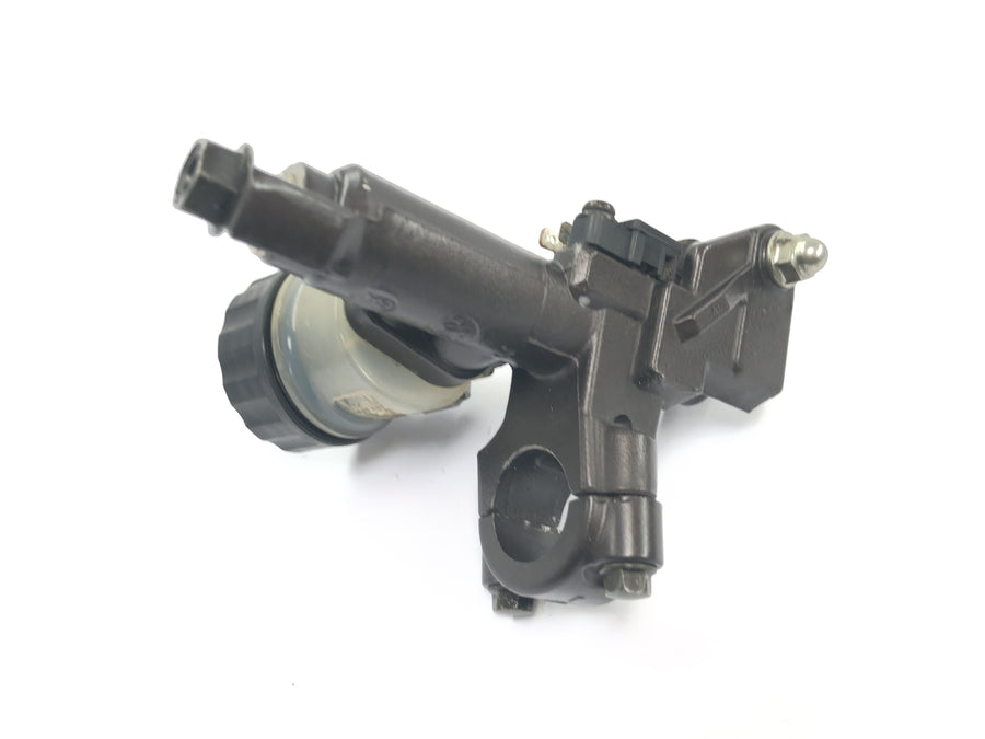 Honda CBR 1000 RR SC57 [2006] - Encaixe guiador bomba embreagem esquerda