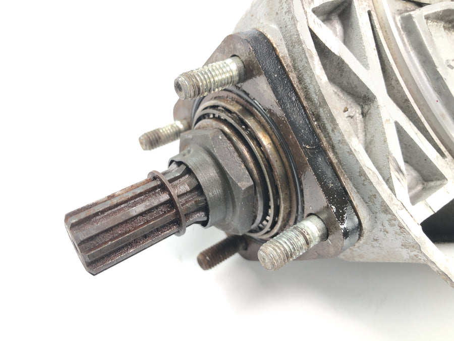 Moto Guzzi Le Mans 3 - montagem cardan do flange de acionamento do cubo da roda traseira da transmissão final