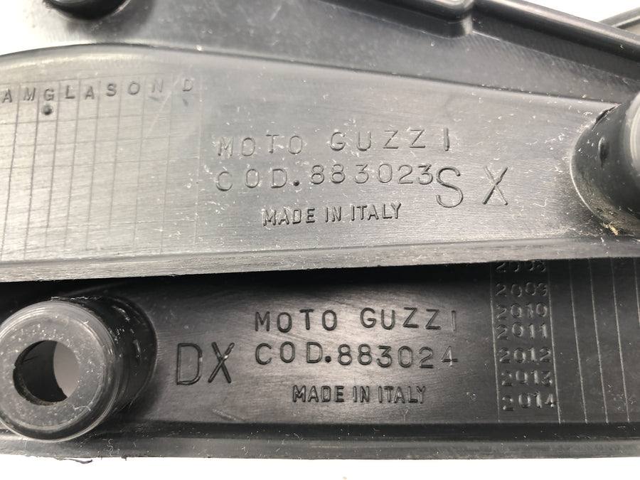 Moto Guzzi Stelvio 1200 4V [2009] - Cover revestimento da moldura de revestimento à esquerda e direita