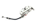 Yamaha MT 03 RM02 [2007] - Parafuso de trava do assento travando o assento com cabo Bowden-3