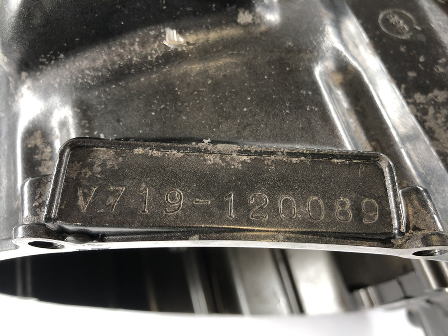 Suzuki Bandit 1200 GV75A [1998] - Motor Housing Casas vazias