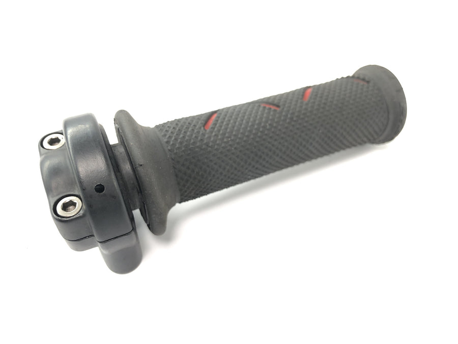 Benelli TNT 1130 [2009] - Aperto de torção do punho do acelerador direito