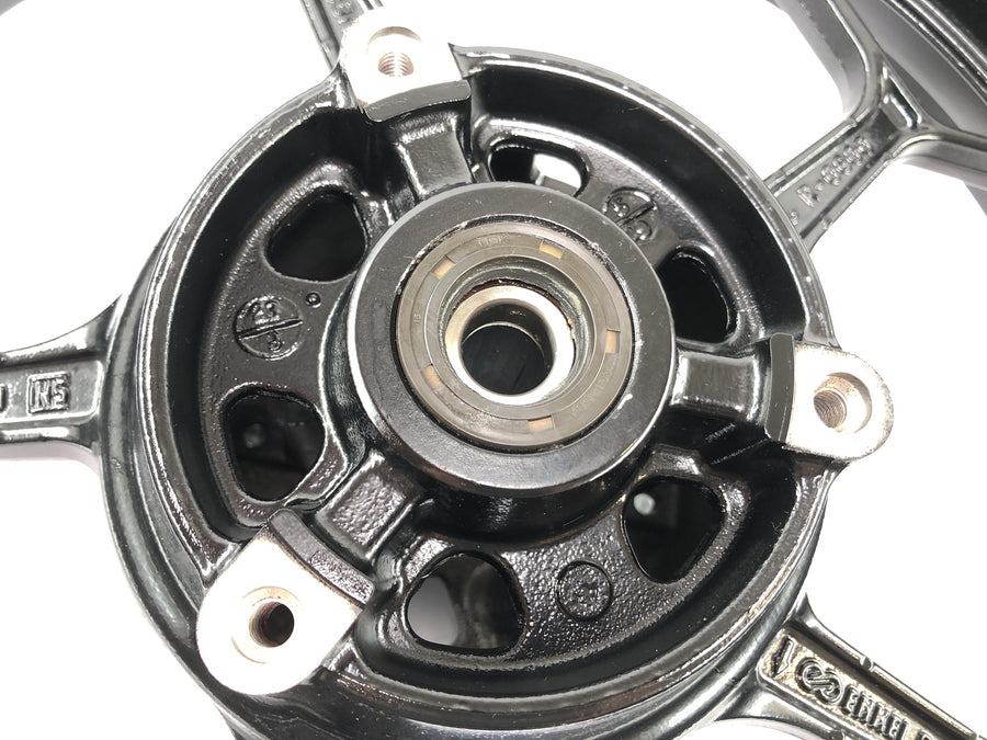 KAWASAKI NINJA 125 BX125B [2024] - aros de alumínio do pneu da roda traseira atrás de bordas atrás