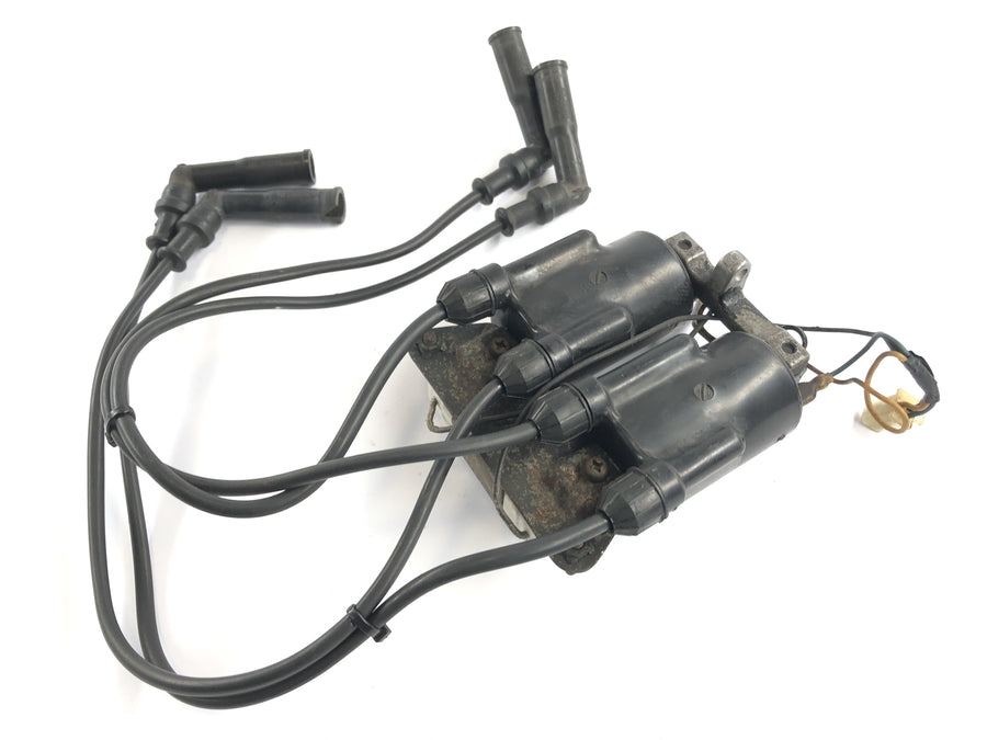 Honda Goldwing GL 1100 SC02 [1980] - Conjunto de bobina de ignição com conector de vela e cabo