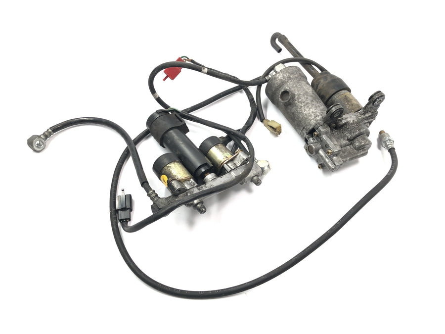 Honda GL 1500 Goldwing SC22 [1987] - Bloco de válvulas da unidade de controle da suspensão a ar do compressor