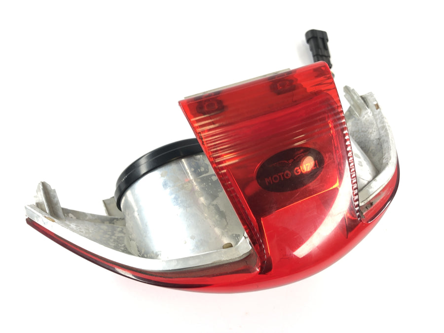 Moto Guzzi Norge 1200 [2006] - Luz traseira